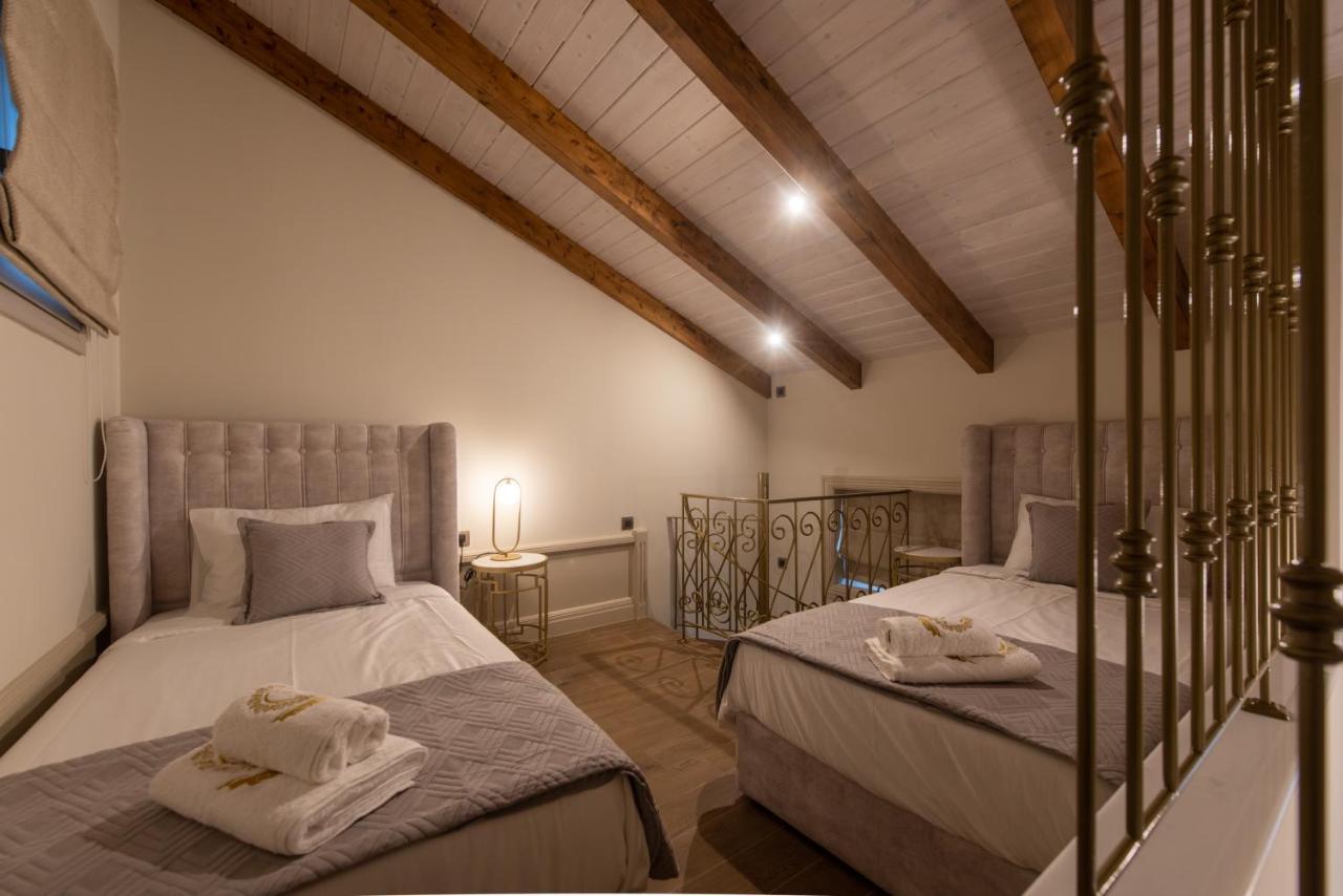 Capolavoro Suites Zakynthos Town Exterior photo